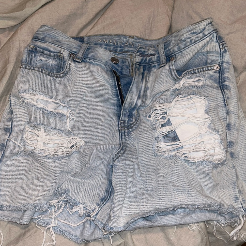 American eagle distress denim shorts